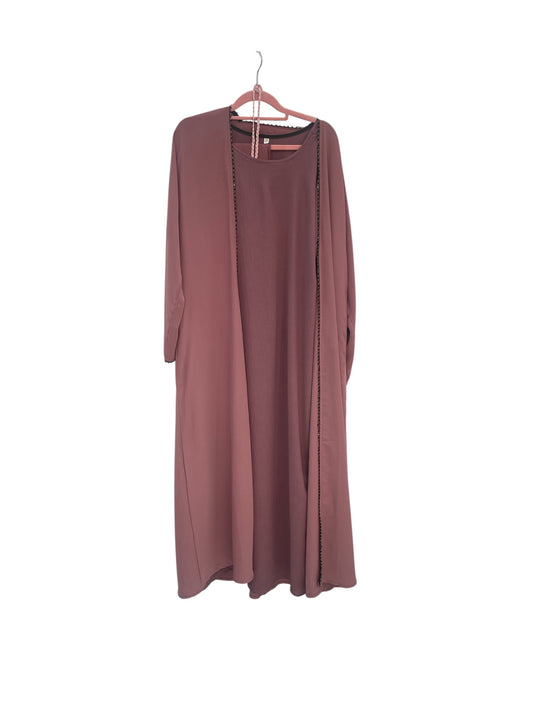 pink abaya