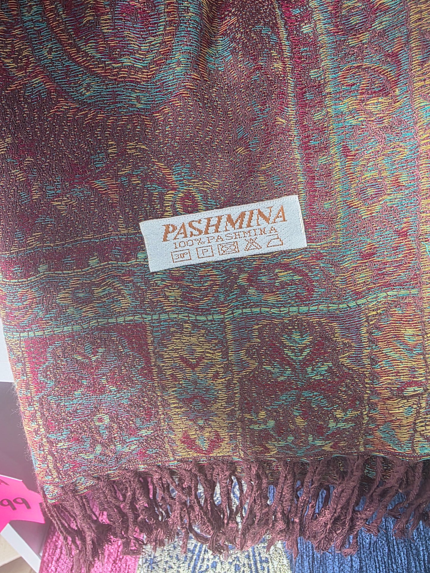 Pashmina Shawls (100% pashmina)
